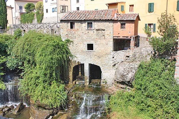 Die alte Wassermühle in Loro Ciuffenna