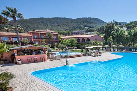 Ferienhaus mit Pool auf Elba finden
